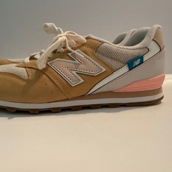 Ne wBalance 966 - Picture 3 of 5
